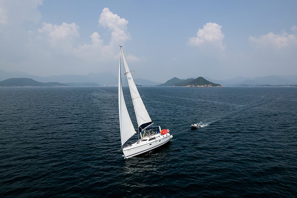 1998 Hunter 45 Passage – VOLARÉ photo 3