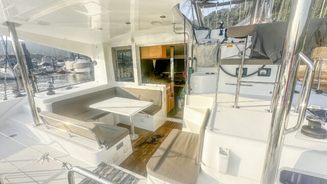 Lagoon 39  $2,988,000 Neg