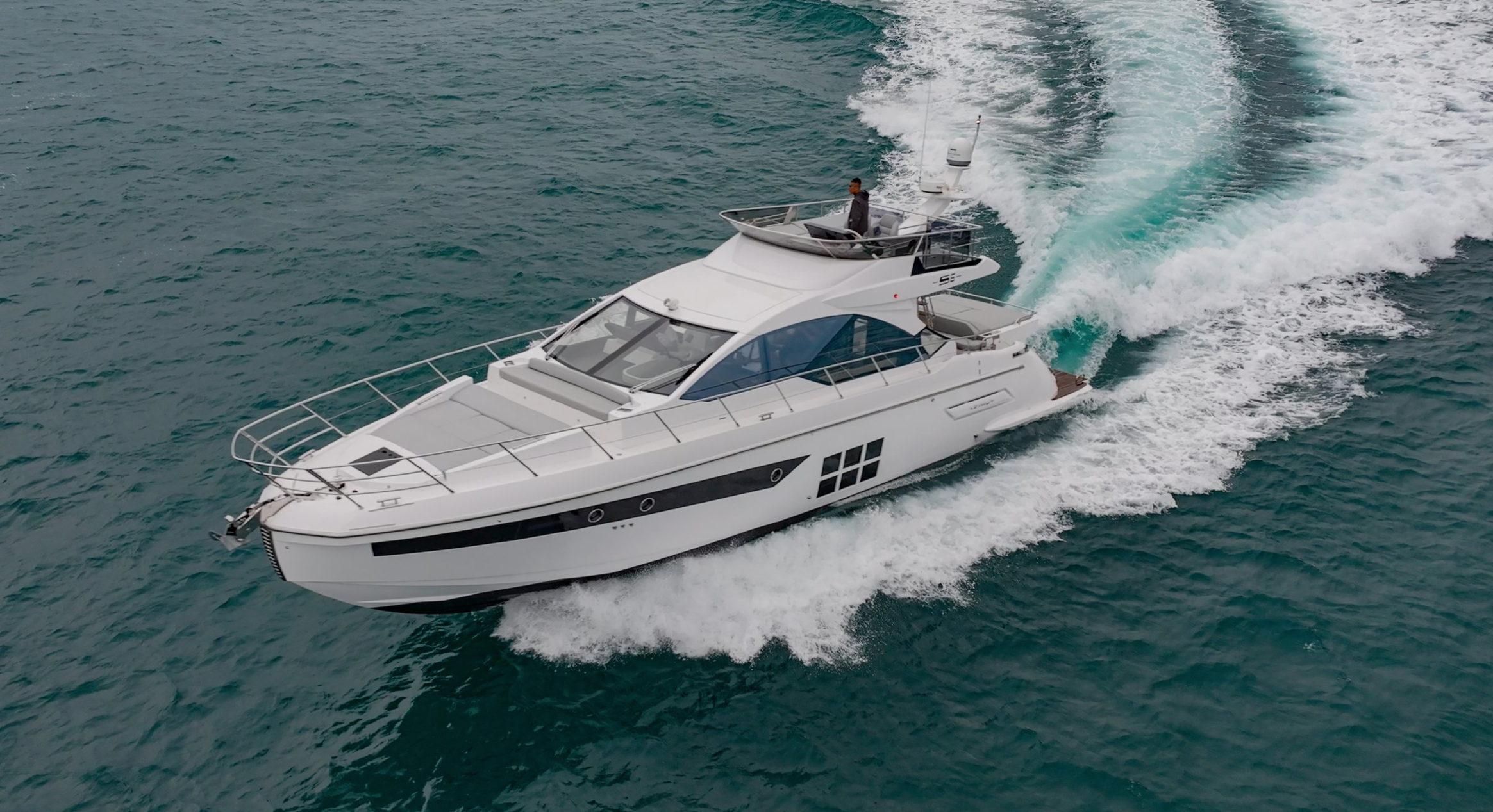 Azimut S6 – Brand New Pristine Condition