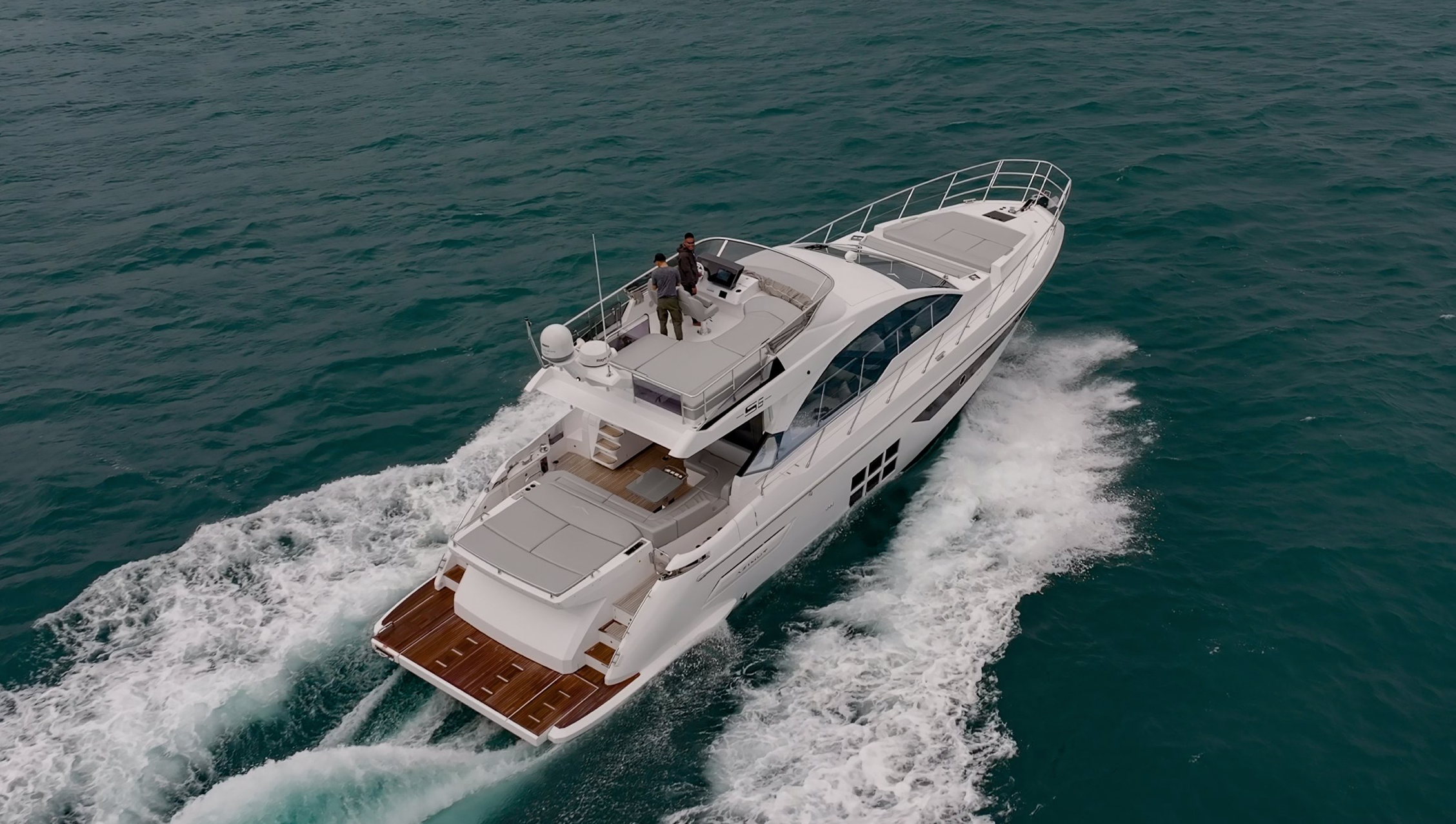 Azimut S6 – Brand New Pristine Condition