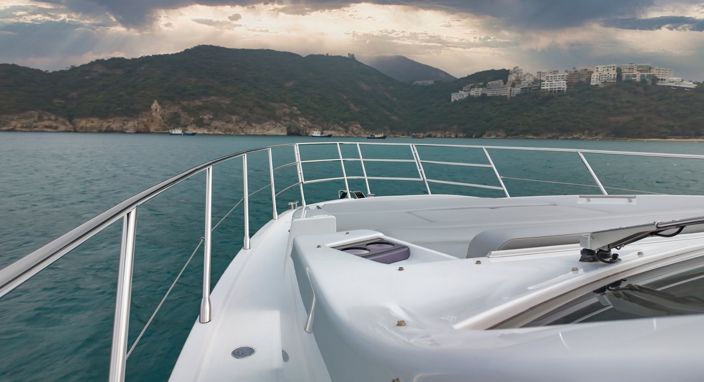 Azimut S6 – Brand New Pristine Condition