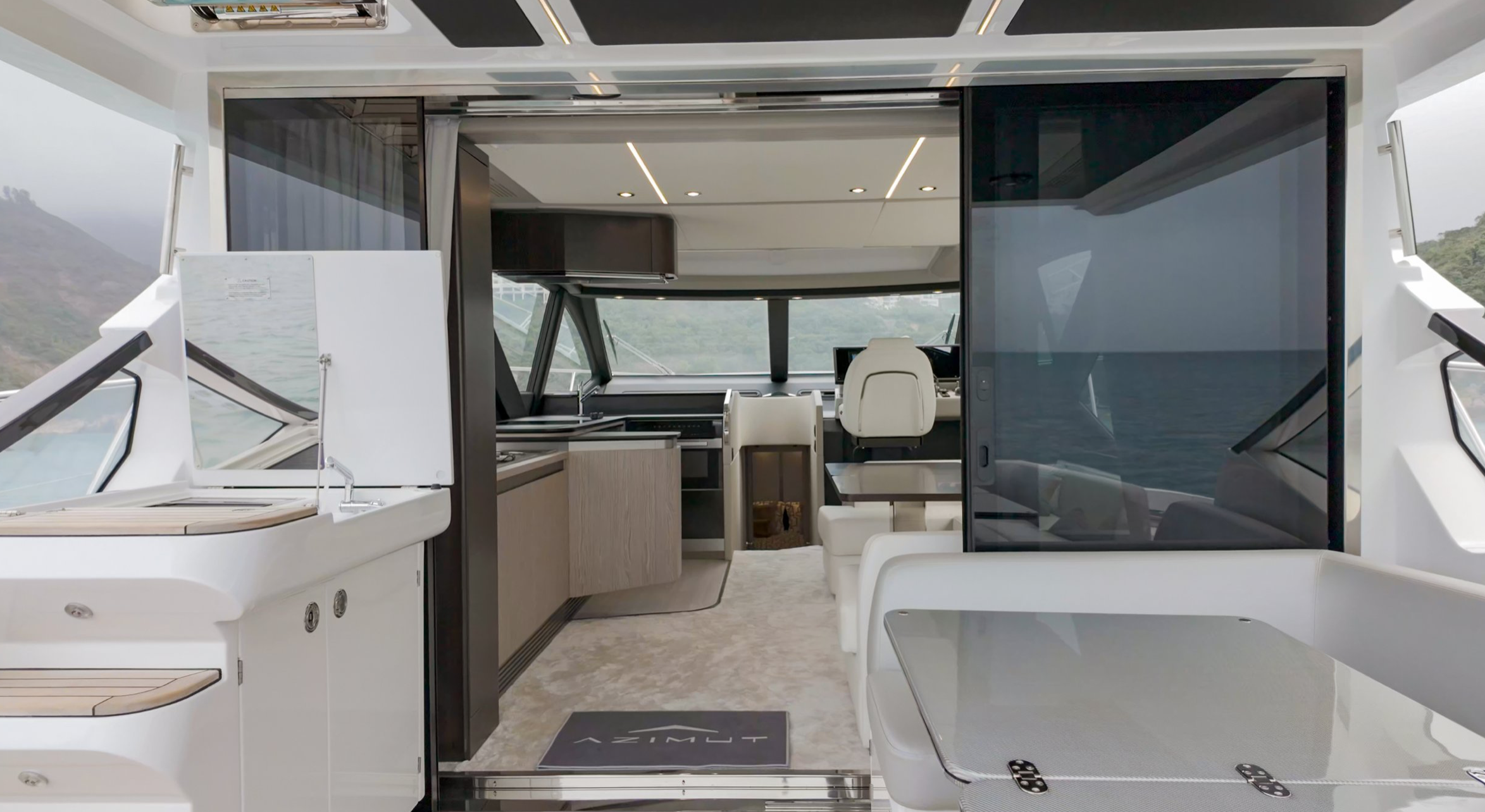 Azimut S6 – Brand New Pristine Condition