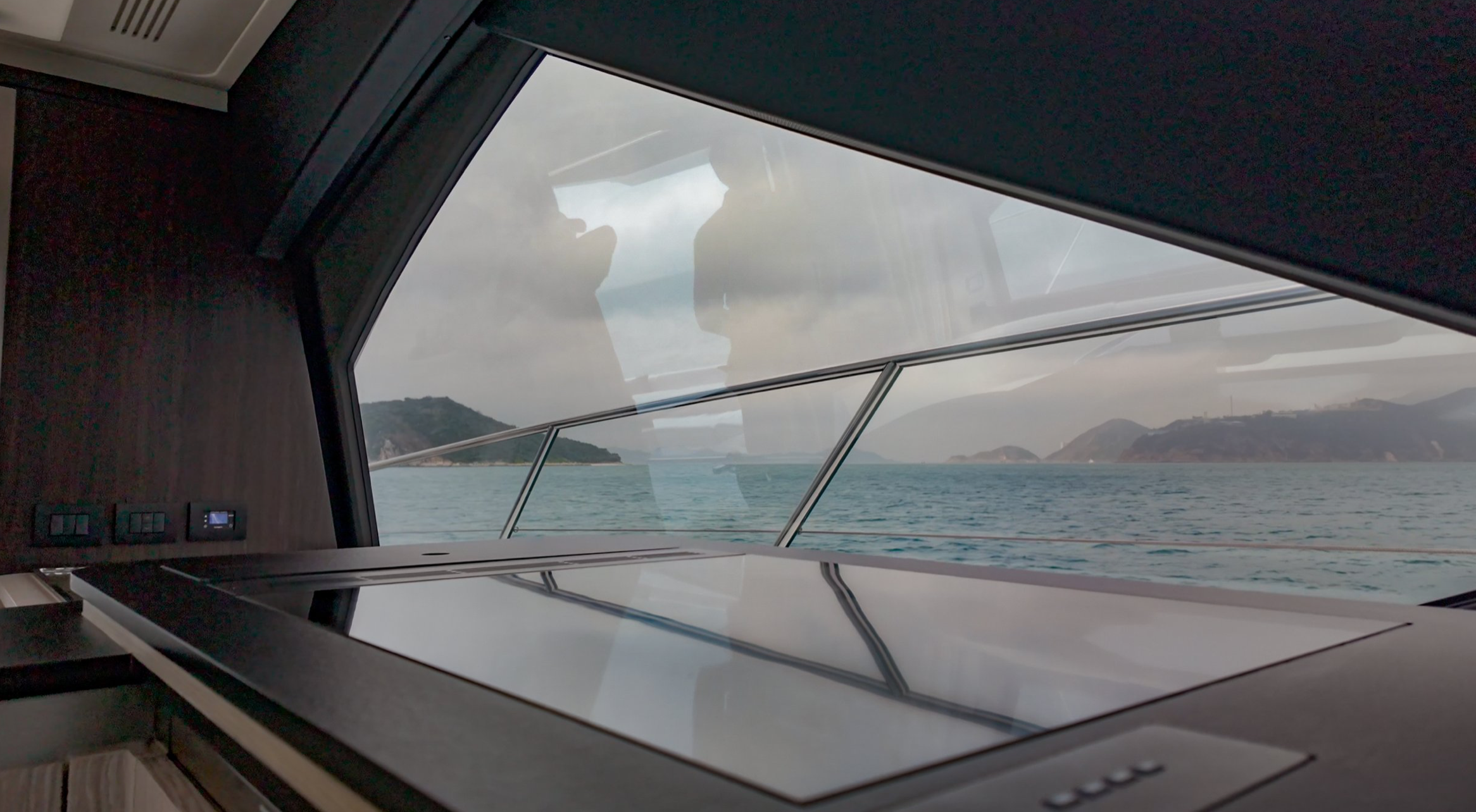 Azimut S6 – Brand New Pristine Condition