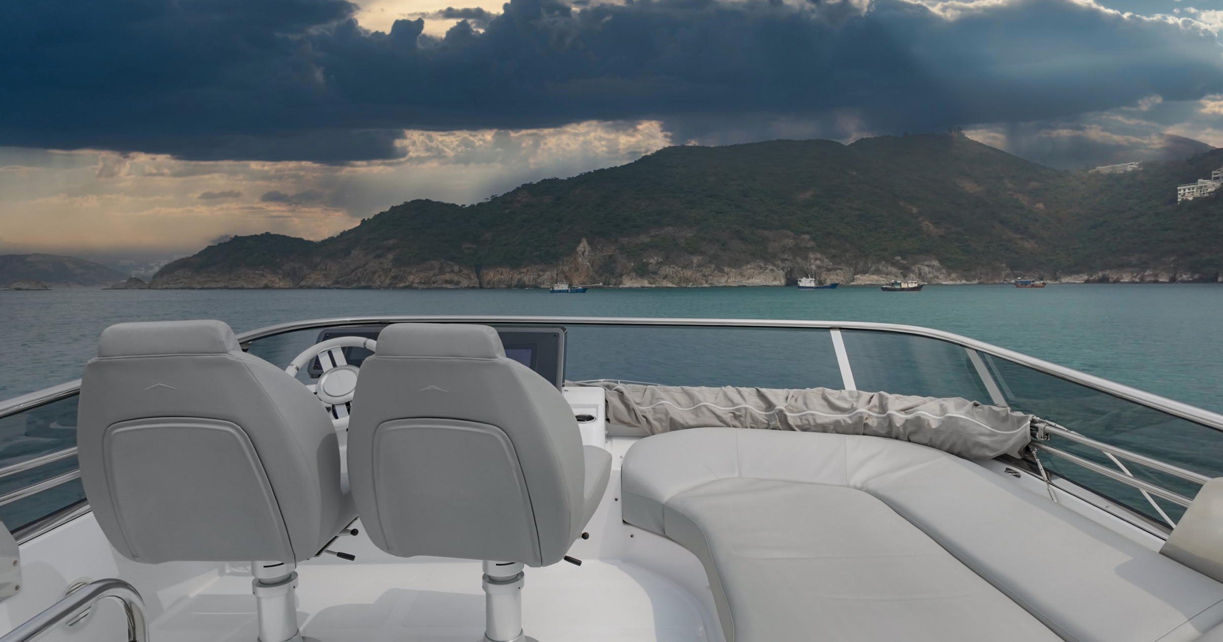 Azimut S6 – Brand New Pristine Condition
