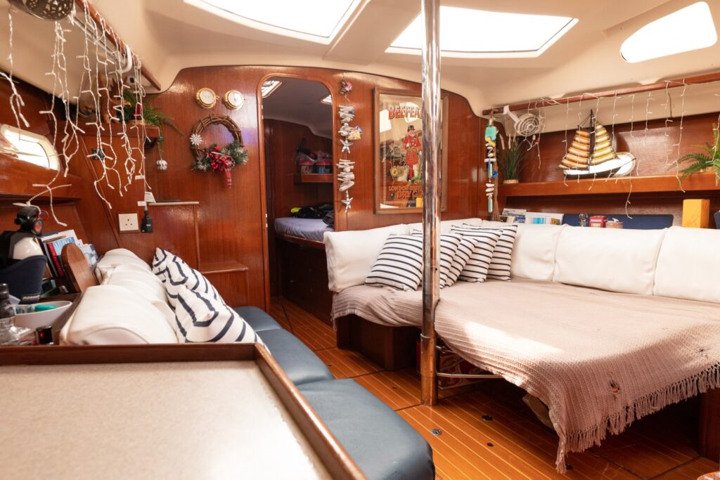 1998 Hunter 45 Passage – VOLARÉ