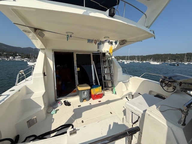 Horizon 45ft Flybridge Cruiser