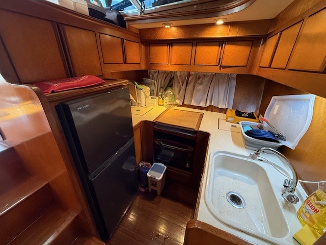 Horizon 45ft Flybridge Cruiser