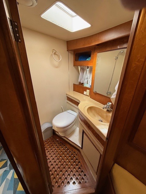 Horizon 45ft Flybridge Cruiser